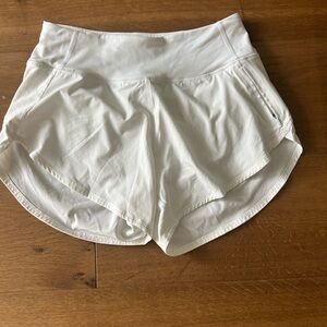 Outdoor voices Hudson short “4